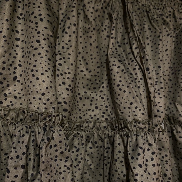 Army green polka dot skirt - Picture 2 of 3